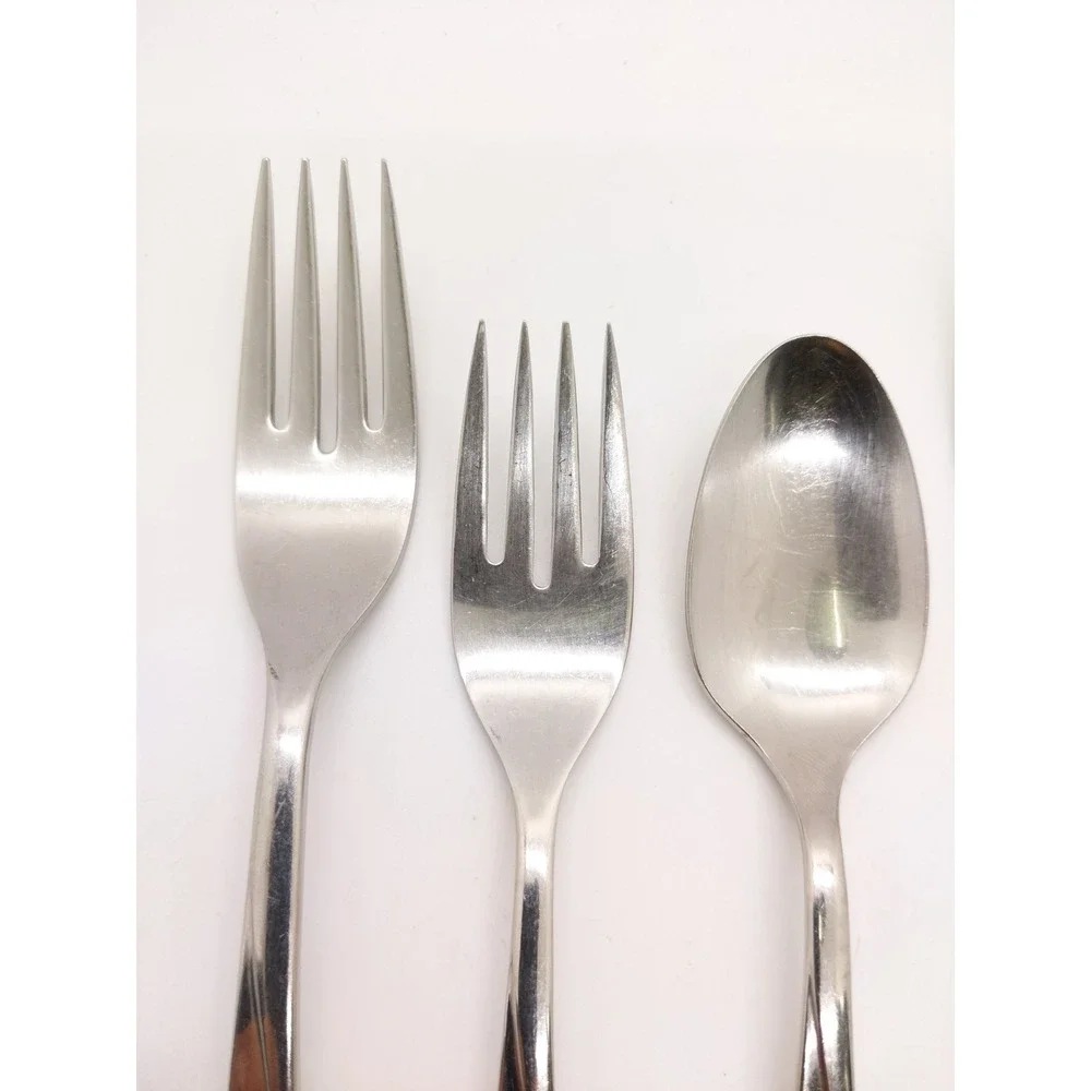 Oneida Rogers Sweet Briar Rose Flatware Set 6pc Silver Stainless Floral Design